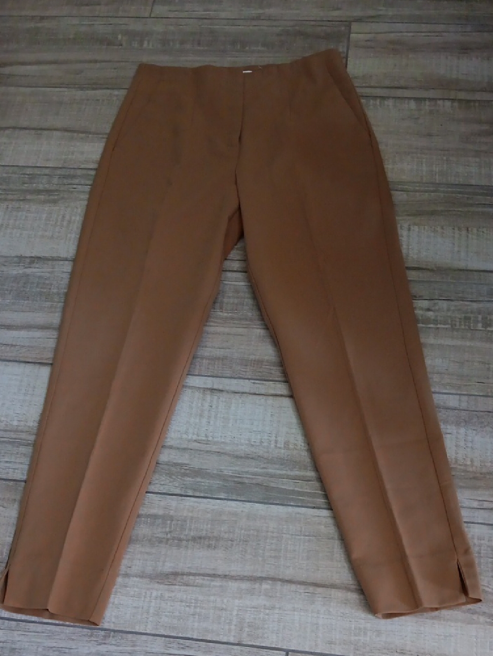 NEW! BEATRICE B...FLAT FRONT PANT..SIZE 6